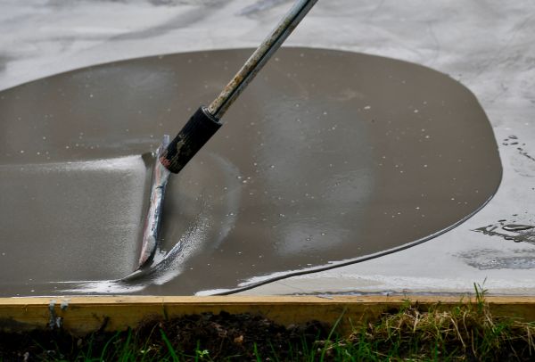 Cost of Driveway Overlaying in Lynnwood