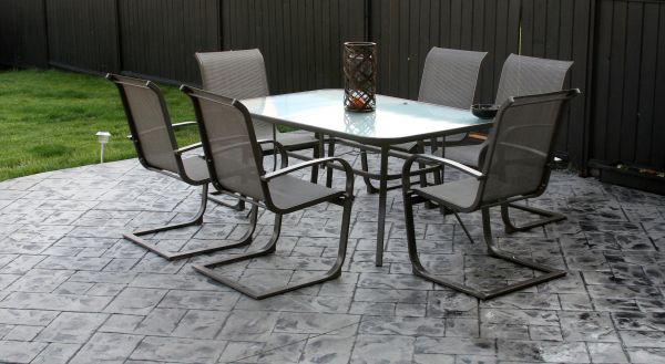 Backyard Concrete Stamping in Lynnwood